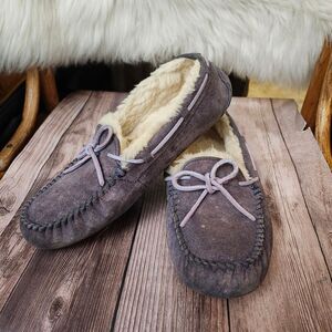 UGG Dakota Cozy Gray  Plush‎ Moccasin Slippers Sz 9